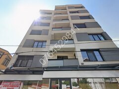13 Septembrie- Marriott, Str. Sirenelor, bloc 2016, renovat